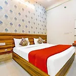 Hotel Kalyan & Banquets