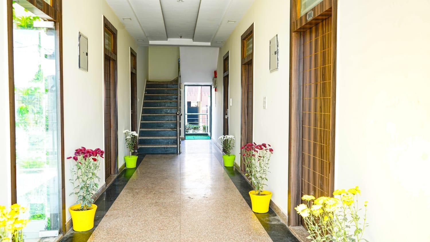 Kalyan & Banquets Hotel 3*
